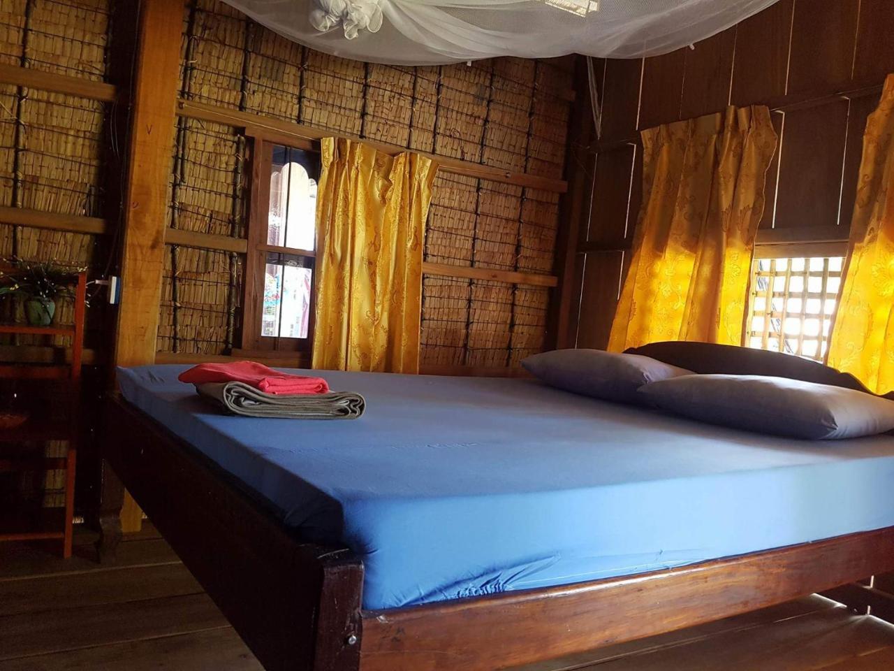 Khim Vouch Ay Rabbit Island Villa Kep Exterior photo