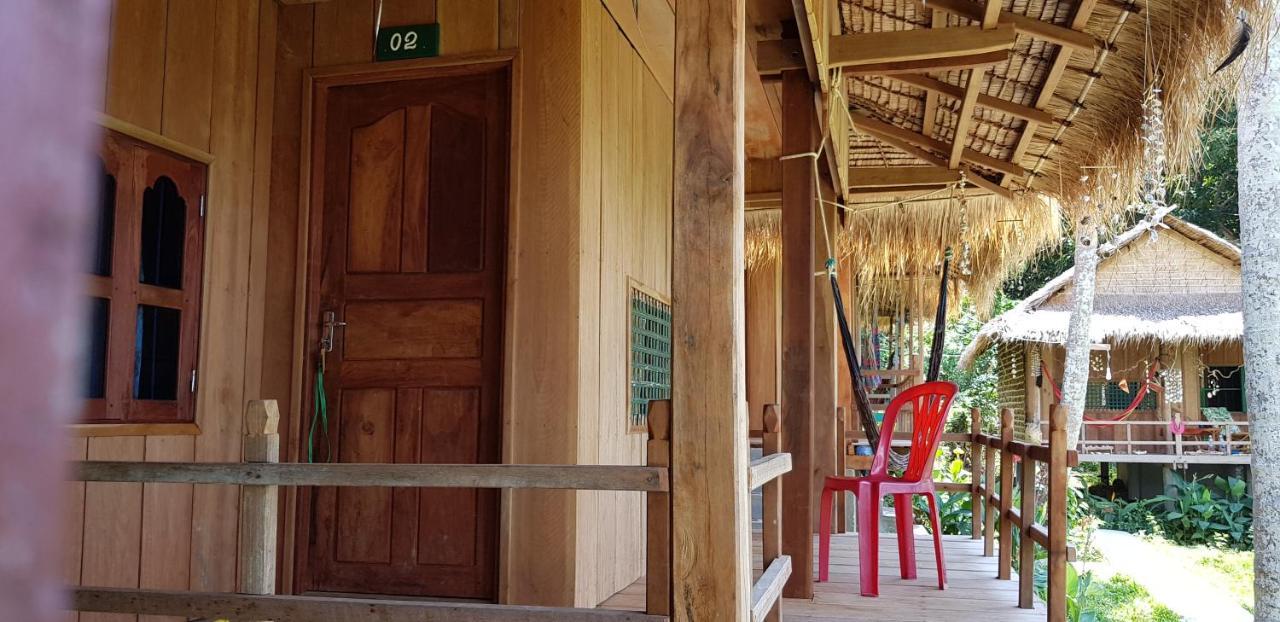 Khim Vouch Ay Rabbit Island Villa Kep Exterior photo